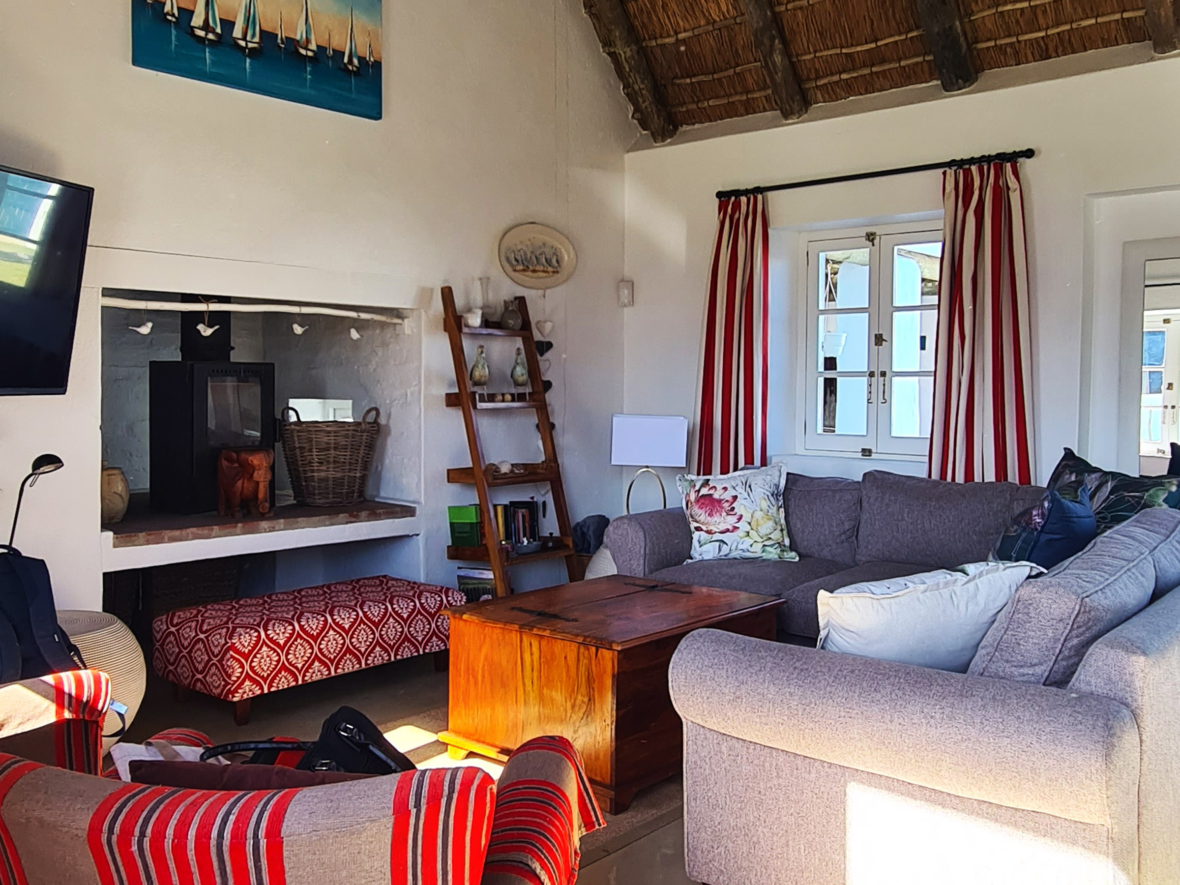 holiday beach house self catering in struisbaai langezandt accommodation holiday beach house self catering in struisbaai langezandt accommodation