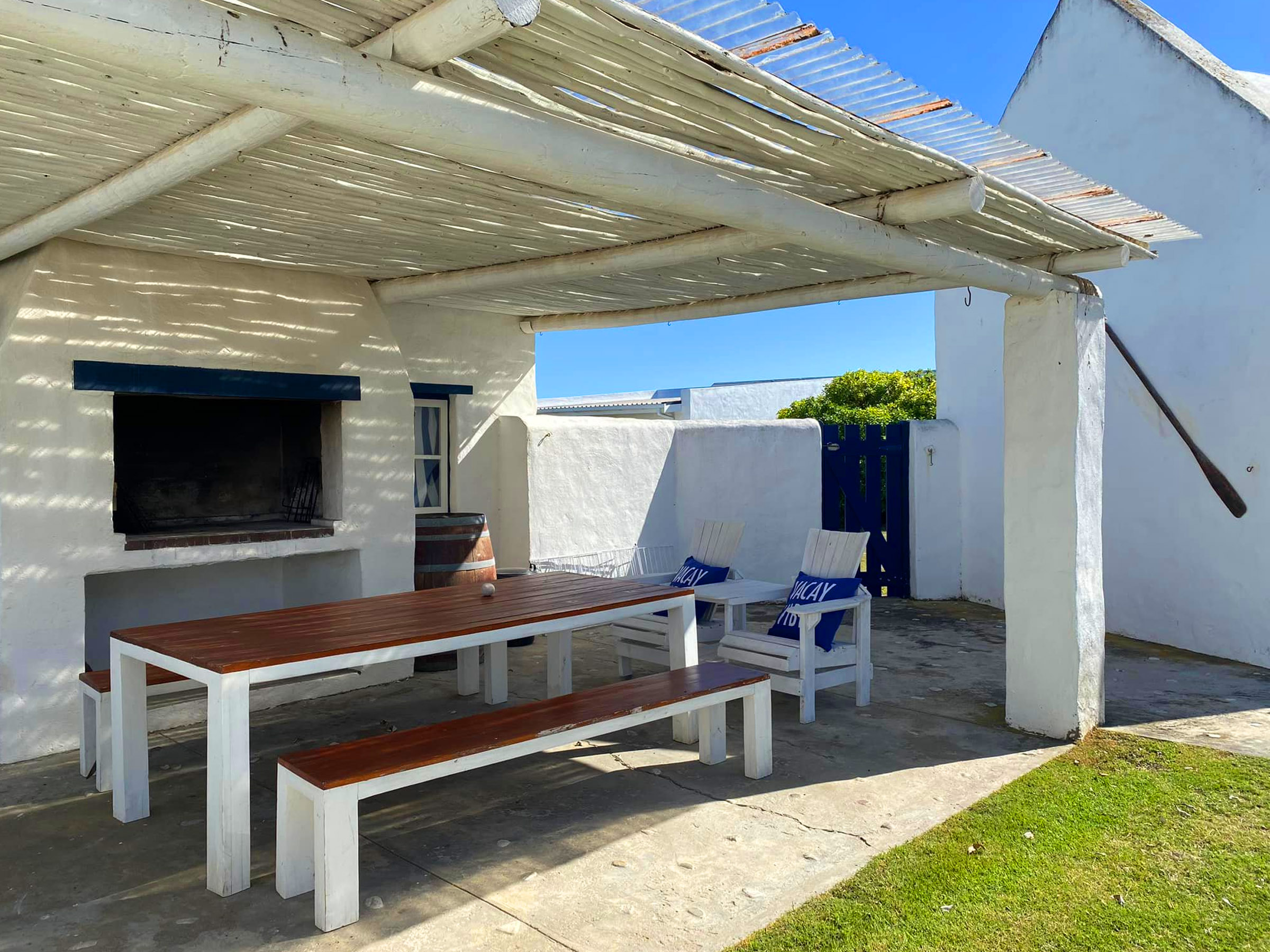 struisbaai beach cottage in langezandt for holiday accommodation bookings online struisbaai beach cottage in langezandt for holiday accommodation bookings online