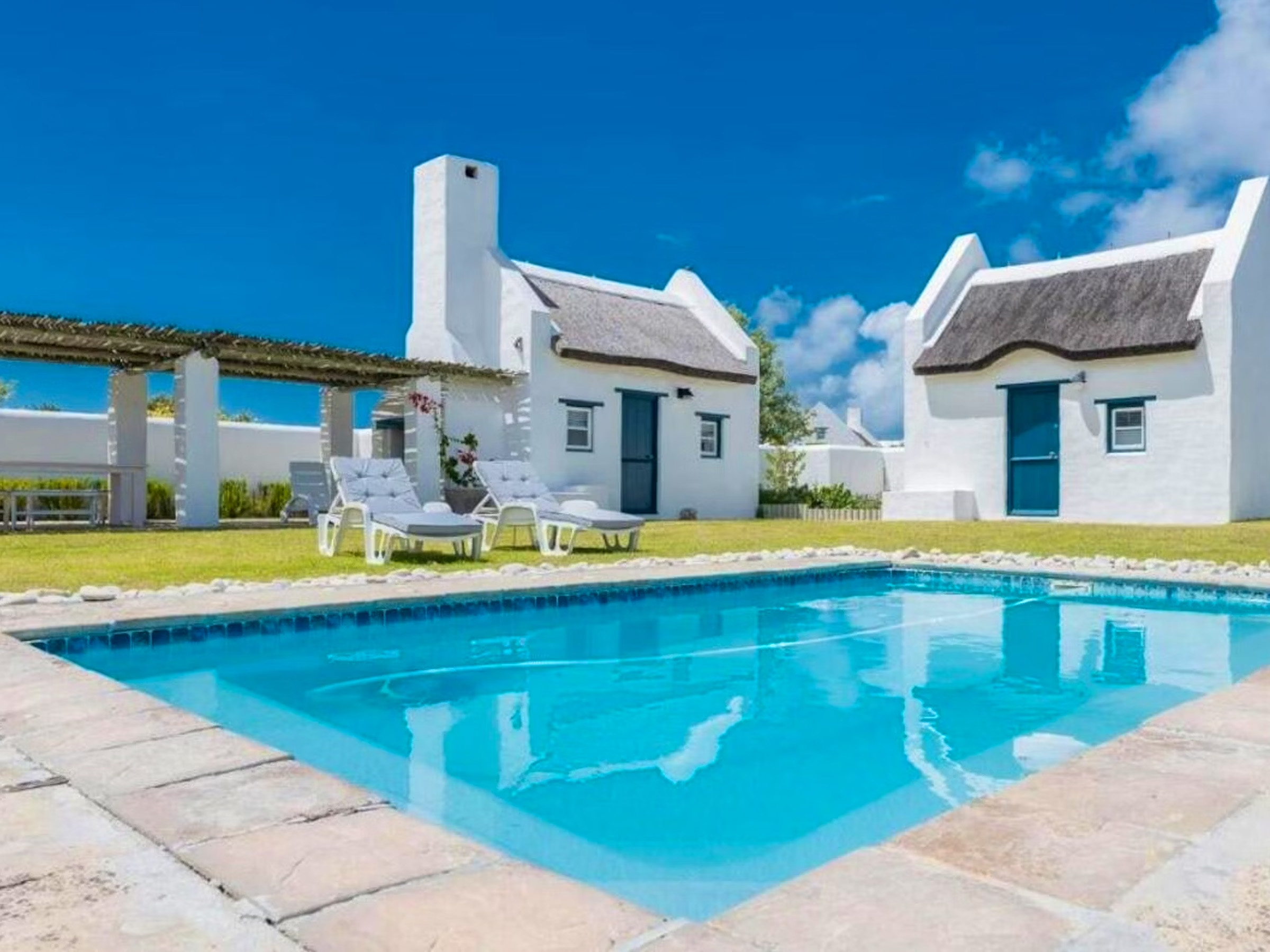 voete ini sand struisbaai beach house self catering holiday home in langezandt voete ini sand struisbaai beach house self catering holiday home in langezandt